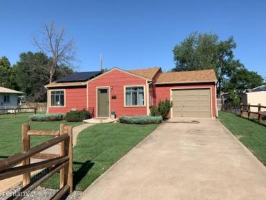 Main picture of 400 Lilac Ln
