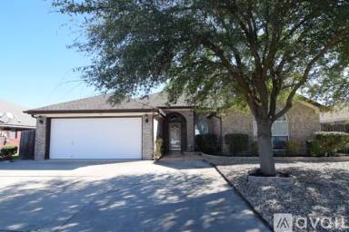 Main picture of 2601 Wisteria Ln
