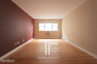 Main picture of 625 W Wrightwood Ave Apartments