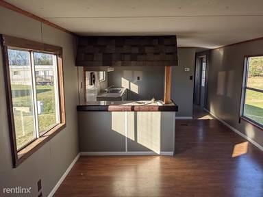 Main picture of 130 Summerhaven Dr