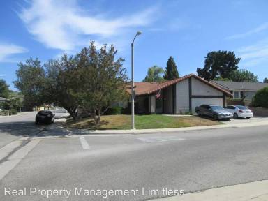 Main picture of 233 Longfellow St