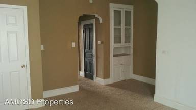 Main picture of 4548 Virginia Ave