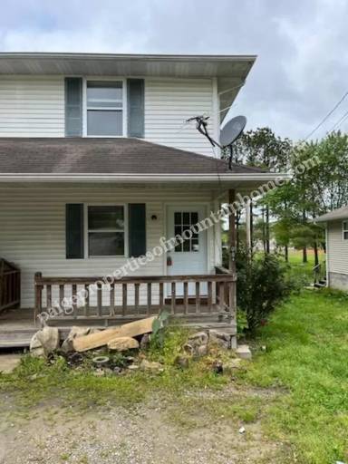 Main picture of 408 S 3rd St