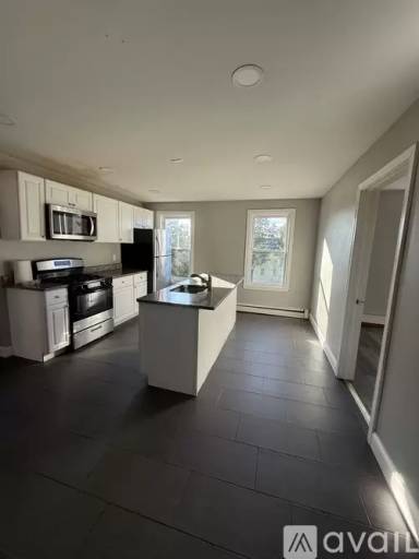 Main picture of 49 Hitchcock Rd