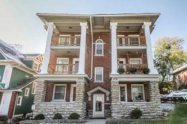 Main picture of 3718 Warwick Blvd