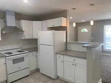 Main picture of 8623 Corrington Ave