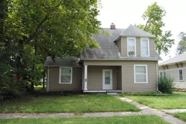 Main picture of 119 W 14th St