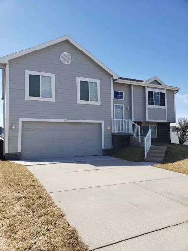 Main picture of 727 Fenwick St