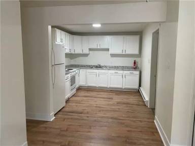 Main picture of 629 Olive Ln