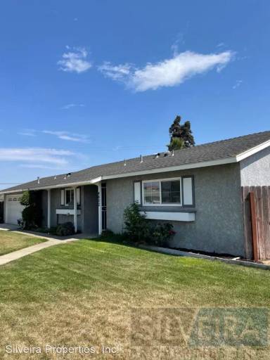 Main picture of 4602 Glines Ave