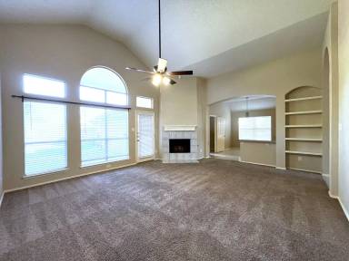 Main picture of 511 Cameron Ln