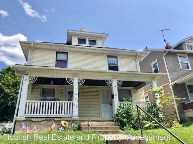 Main picture of 902 Bowen St