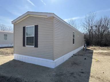 Main picture of 615 Wentling St