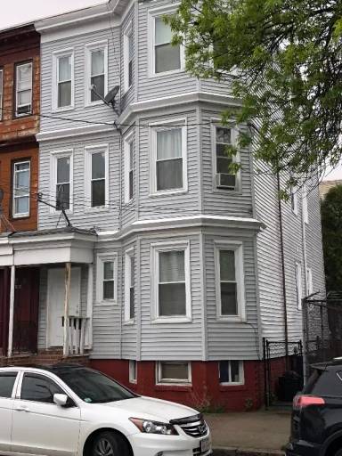 Main picture of 362 Princeton St