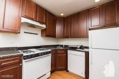 Main picture of 1249-55 W Henderson St & 3323-25 N Lakewood Ave