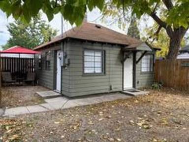 Main picture of 1211 S Leadville Ave