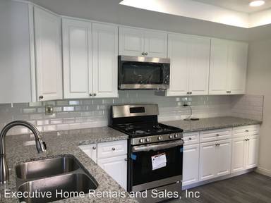 Main picture of 40002 Zamura Ct