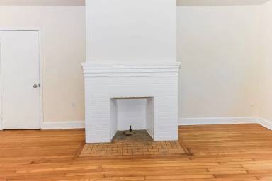 Main picture of 2696 Suwanee Ave