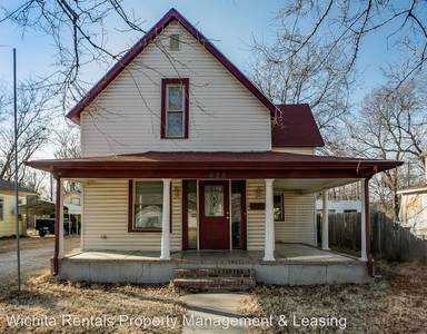 Main picture of 625 S Fern Ave