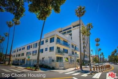 Main picture of 2101 Ocean Ave