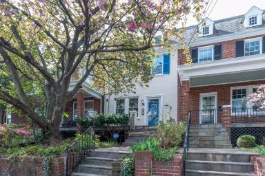 Main picture of 3922 Benton St NW