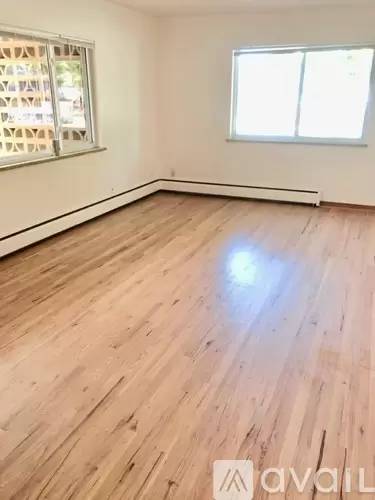 Main picture of 815 6th Ave