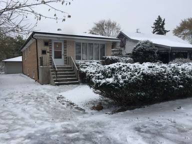 Main picture of 3817 W 115th Pl