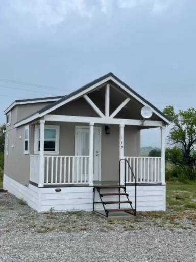 Main picture of 233 Antler Ridge Trl