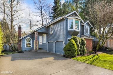 Main picture of 2722 226th Pl NE