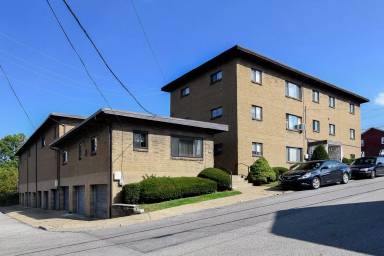 Main picture of 304 - Elizabeth-Boden Street