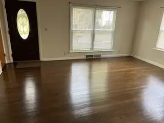 Main picture of 429 Kenilworth Ave SE