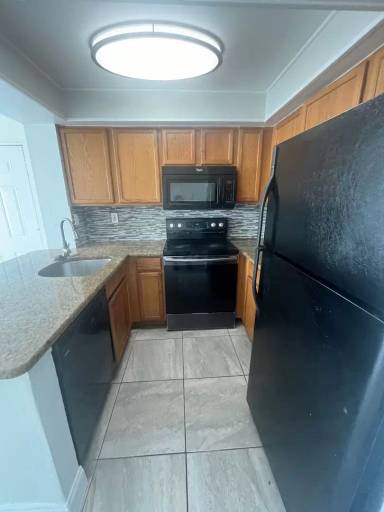Main picture of 708 Executive Center Dr