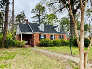 Main picture of 1010 Pepper Ave