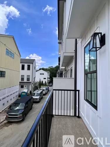 Main picture of 193 Chestnut Cir