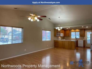 Main picture of 476 Teakwood Dr