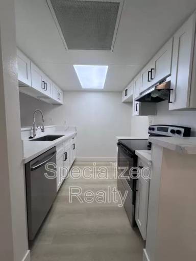 Main picture of 336 E Providencia Ave