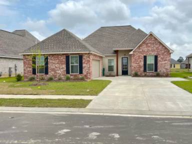 Main picture of 215 Preston Rose Ln