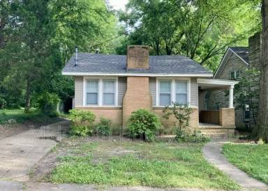 Main picture of 126 Pearl Ave