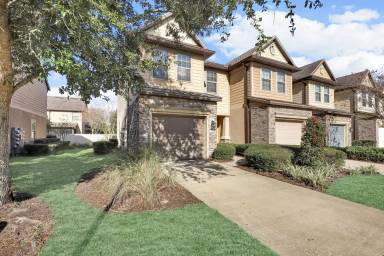 Main picture of 7019 Buroak Ct