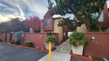 Main picture of 940 Q St