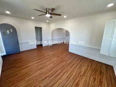 Main picture of 717 6th Ave