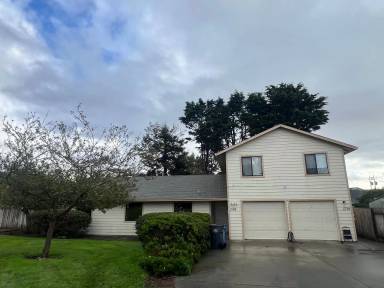 Main picture of 1338 School Rd