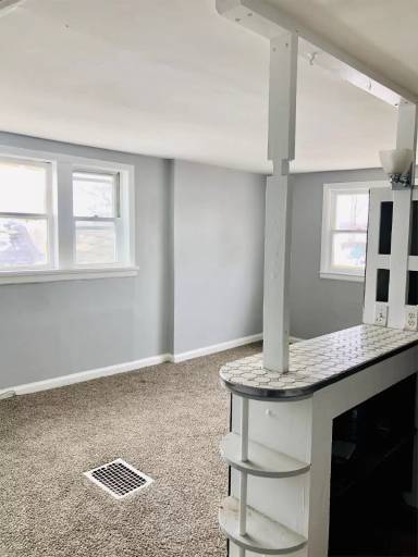 Main picture of 3920 Wyandotte St