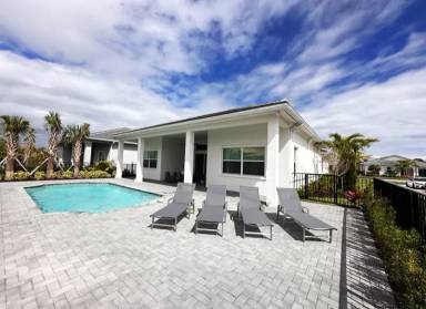 Main picture of 10027 Timber Creek Way
