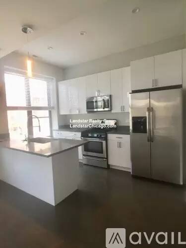 Main picture of 2151 W Division St