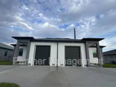 Main picture of 4208 Santa Barbara Blvd