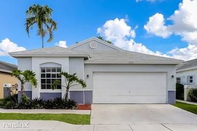 Main picture of 121 N Ketch Dr