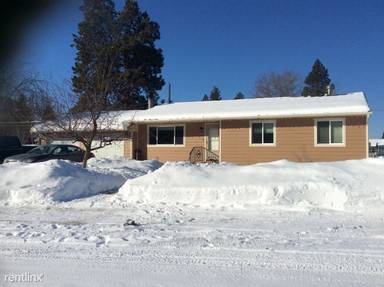 Main picture of 6 Council Bluffs Dr