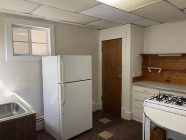 Main picture of 205 N Busey Ave