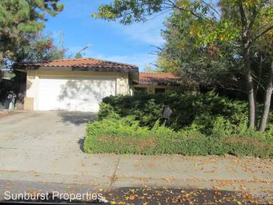 Main picture of 205 Ruth Ct